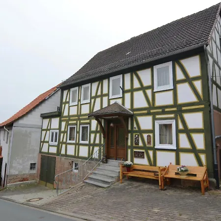 Spacious Holiday In Landau Near Lake Bad Arolsen
